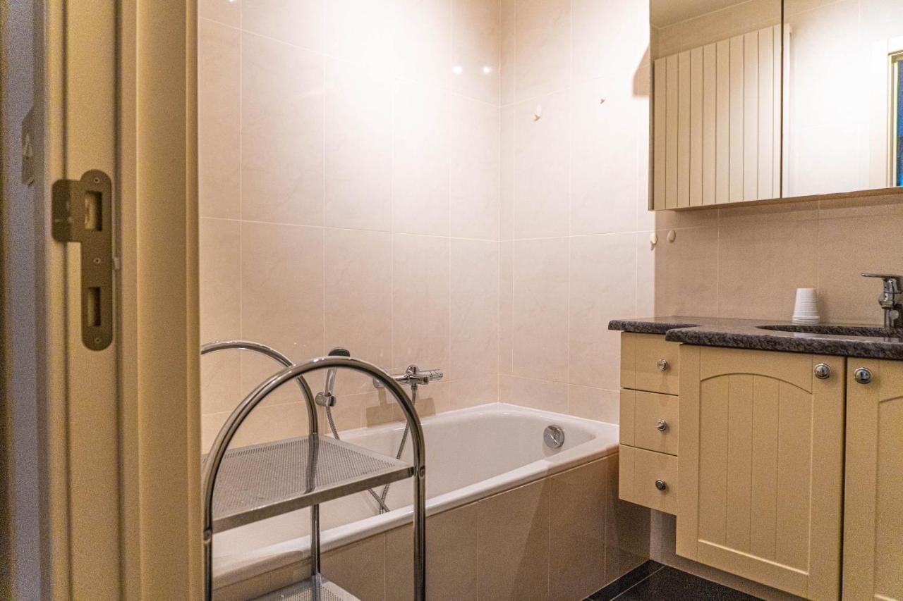 Zeedijk 68 Apartment Бланкенберге Екстериор снимка