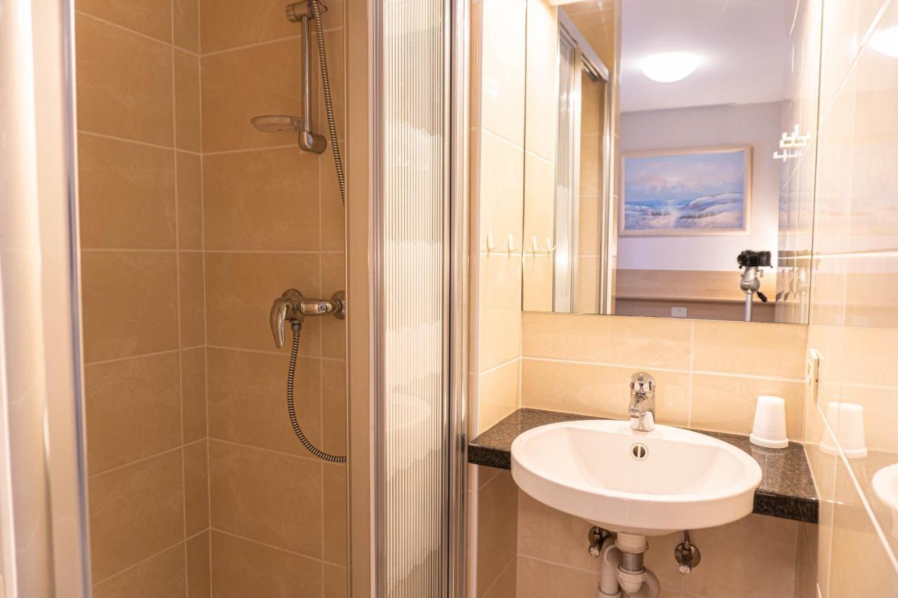 Zeedijk 68 Apartment Бланкенберге Екстериор снимка